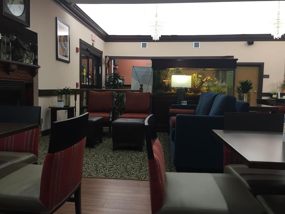 Comfort Suites Lake Jackson Clute Экстерьер фото