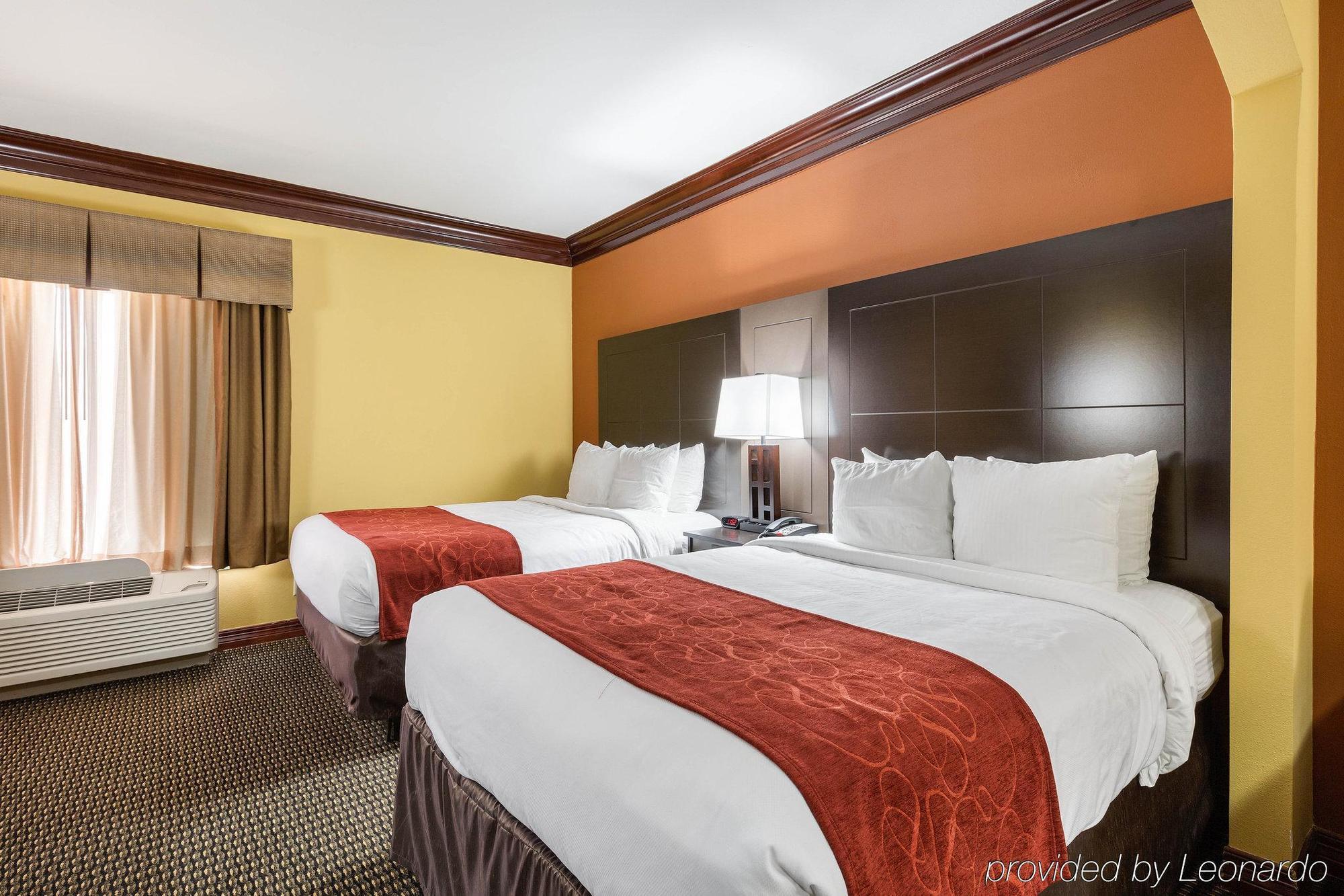 Comfort Suites Lake Jackson Clute Экстерьер фото