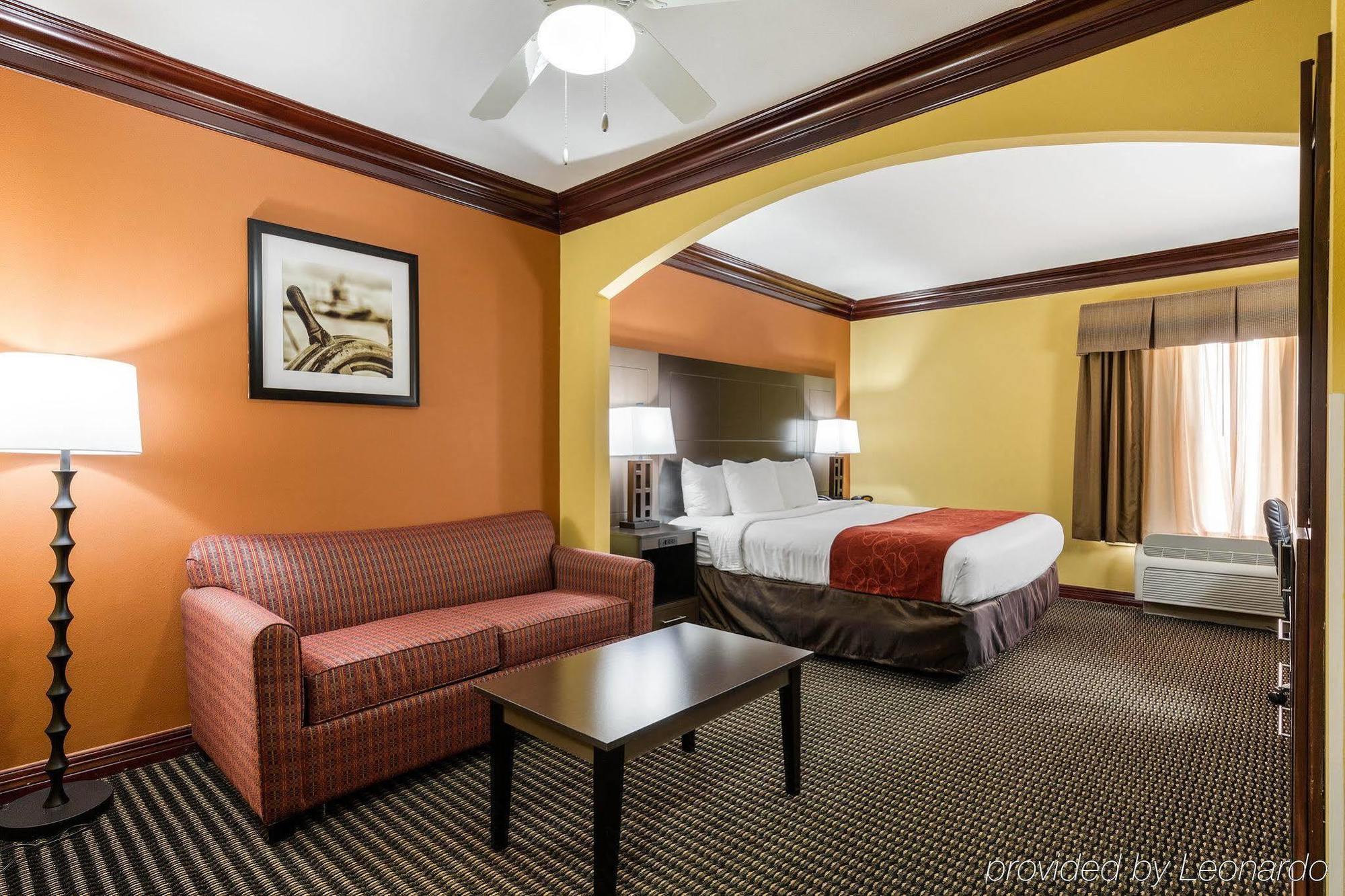 Comfort Suites Lake Jackson Clute Экстерьер фото