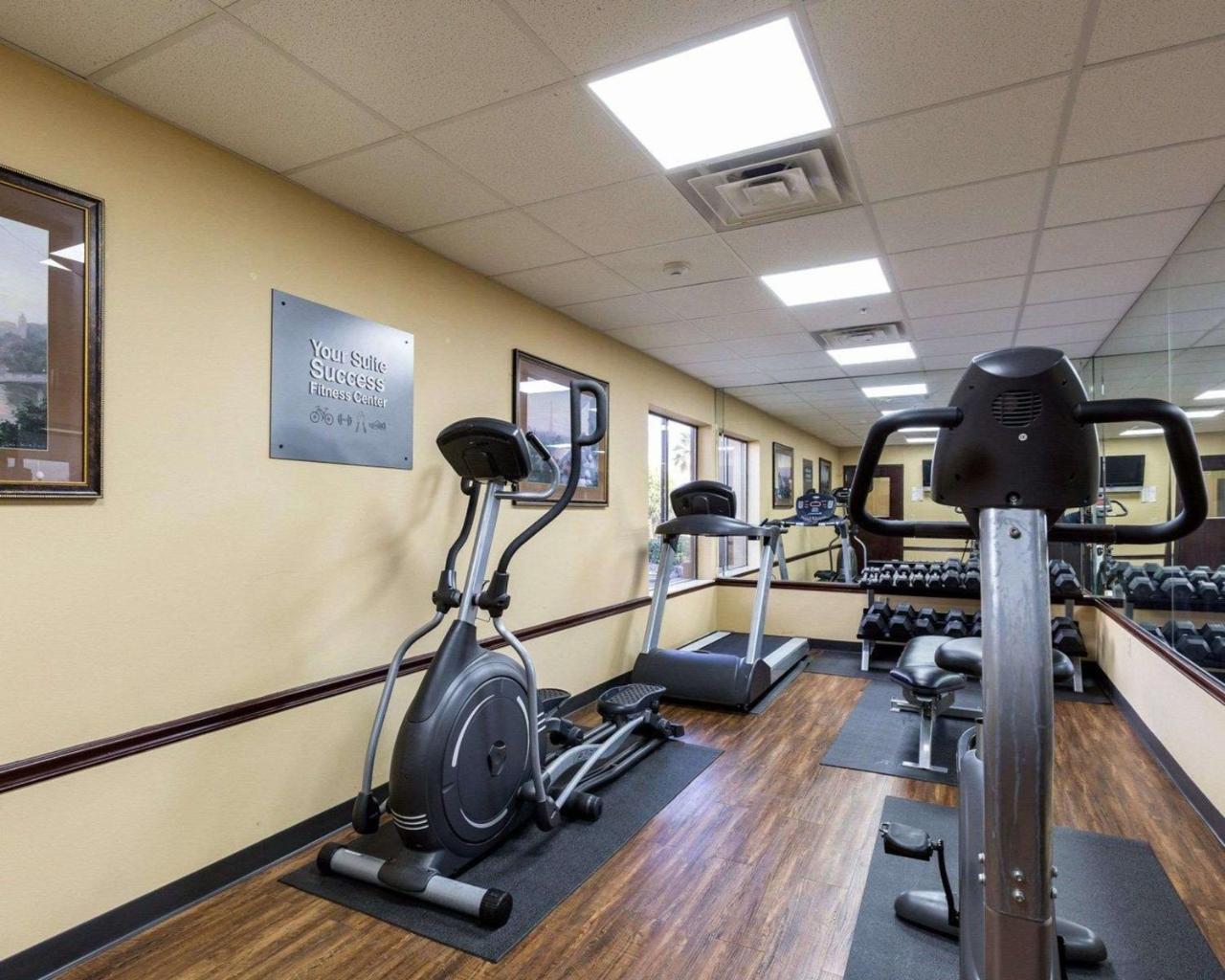 Comfort Suites Lake Jackson Clute Экстерьер фото